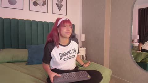 Karina online show from 02/07/25, 04:59