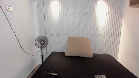 Snapshot of karina_aurora chatting on 02/05/26, 04:17 karina_aurora online show from 02/05/26, 04:17