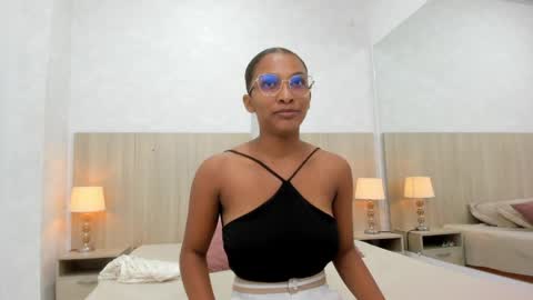 Snapshot of karina_calderon chatting on 04/07/26, 11:21 Karina Calderon online show from 04/07/26, 11:21