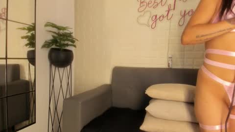 Kari online show from 09/22/25, 11:12