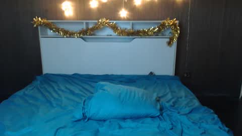 Snapshot of karina_unreal chatting on 12/27/24, 06:10 karina_unreal online show from 12/27/24, 06:10