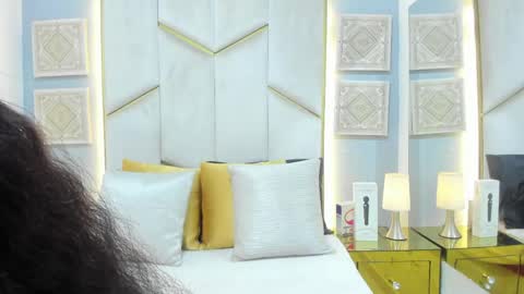 karinaacox online show from 04/30/26, 12:22