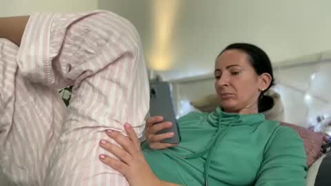 Snapshot of karinablair chatting on 01/12/25, 07:53 Karina online show from 01/12/25, 07:53