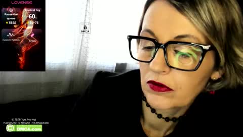 Snapshot of karinabrando chatting on 02/05/26, 10:20 karinabrando online show from 02/05/26, 10:20