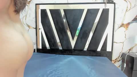 KarinaSimonz online show from 10/12/25, 03:00