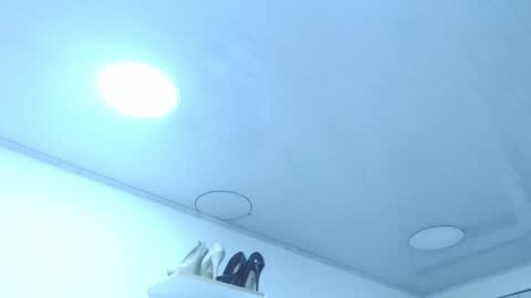 Snapshot of karinbellee chatting on 01/16/25, 12:09 Karin online show from 01/16/25, 12:09