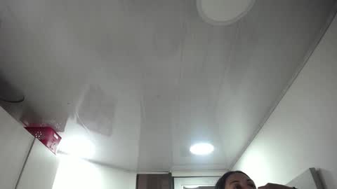 Snapshot of karinbellee chatting on 10/24/25, 12:01 Karin online show from 10/24/25, 12:01