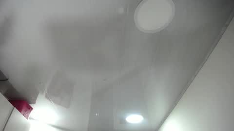 Snapshot of karinbellee chatting on 12/03/25, 12:03 Karin online show from 12/03/25, 12:03