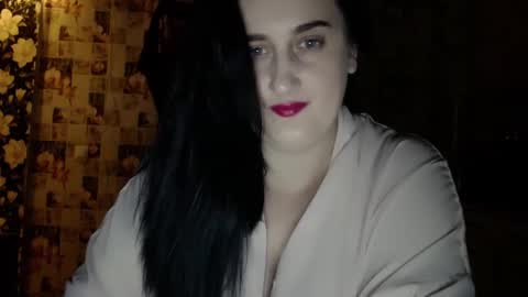 karinkabrunetka2 online show from 12/18/24, 08:47