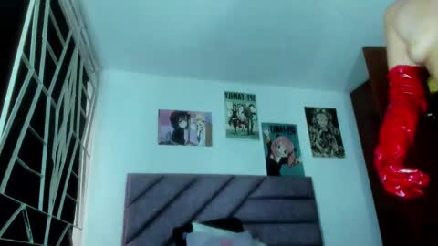 Snapshot of karinna__raven chatting on 10/13/25, 10:32 KARINNA RAVEN online show from 10/13/25, 10:32
