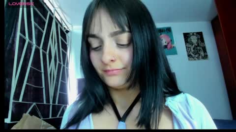 Snapshot of karinna__raven chatting on 05/03/26, 10:16 KARINNA RAVEN online show from 05/03/26, 10:16