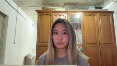 Snapshot of karissagius chatting on 06/27/26, 12:22 karissagius online show from 06/27/26, 12:22