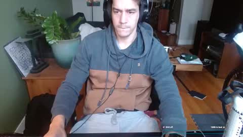 Snapshot of karl_mask chatting on 11/25/25, 05:13 Karl online show from 11/25/25, 05:13