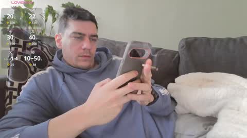 Snapshot of karl_mask chatting on 03/29/26, 03:23 Karl online show from 03/29/26, 03:23