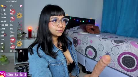 Snapshot of karla__1 chatting on 01/01/25, 10:21 Ill be on at sunday see u Lynn  Could u help me to reach 100 Thmbs upp plssss   Independent girl 3 online show from 01/01/25, 10:21