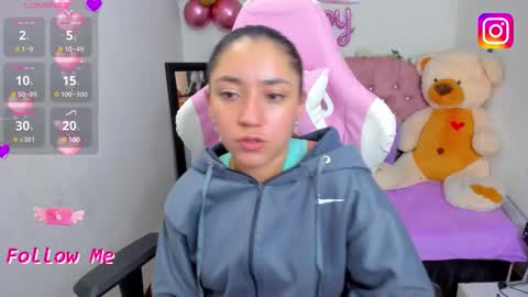 Snapshot of karla_cutee1 chatting on 09/16/25, 11:22 karla online show from 09/16/25, 11:22
