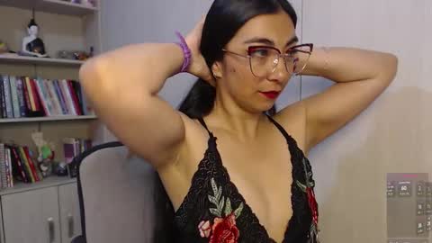 Karla  online show from 12/20/25, 10:33