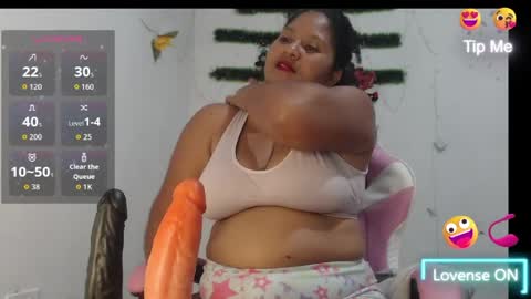 Snapshot of karla_rodriguez0 chatting on 05/22/26, 02:40 Karla online show from 05/22/26, 02:40