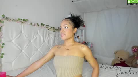 Karla Santoro online show from 10/31/25, 06:03