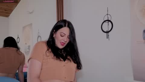 karla online show from 09/29/25, 01:16