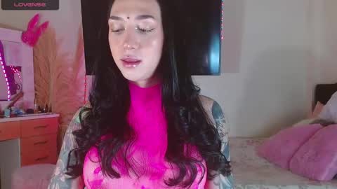 Snapshot of karla_zambrano chatting on 01/26/25, 12:26 karla online show from 01/26/25, 12:26