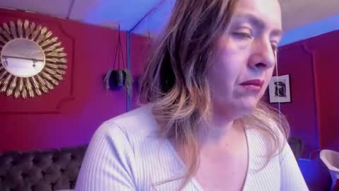 carla  online show from 11/20/25, 03:18