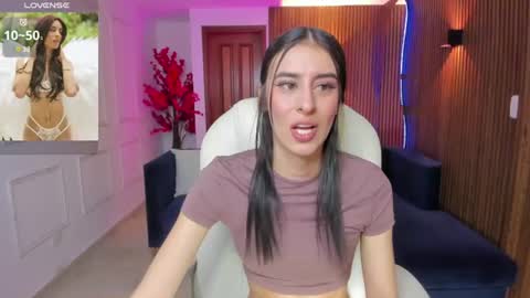 Karlaa  online show from 07/22/26, 11:46