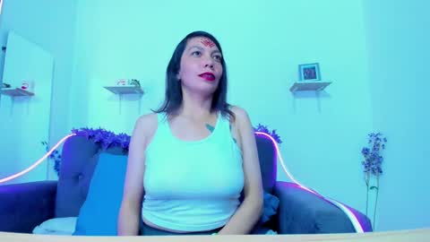 Snapshot of karlaaa__ chatting on 09/15/25, 02:39 Karla online show from 09/15/25, 02:39