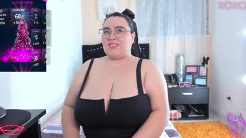 Snapshot of karlaalane chatting on 12/25/24, 02:46 Karla Lane online show from 12/25/24, 02:46