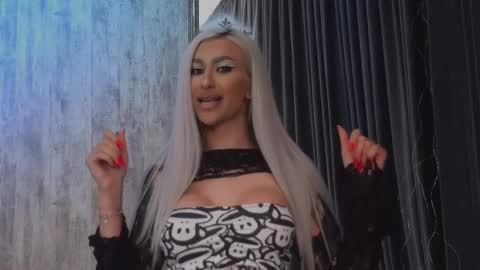 Snapshot of karlabart chatting on 01/08/26, 08:22 KarlaBart online show from 01/08/26, 08:22