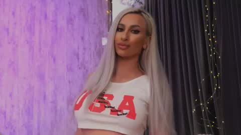 Snapshot of karlabart chatting on 01/17/26, 08:12 KarlaBart online show from 01/17/26, 08:12