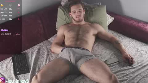 Karlos and Louis online show from 09/26/25, 04:05