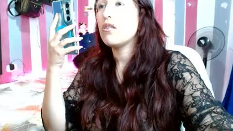 Snapshot of karly_lovex_ chatting on 06/19/26, 10:35 karly_lovex_ online show from 06/19/26, 10:35