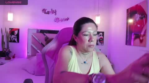 Snapshot of karly_moonn chatting on 07/01/26, 09:47 Karly Moonns online show from 07/01/26, 09:47