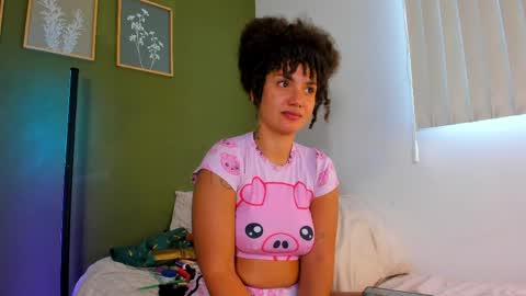 Snapshot of karlye_5 chatting on 06/06/26, 08:57 Karlye online show from 06/06/26, 08:57