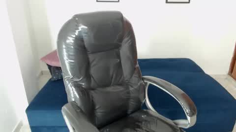 KARLYE online show from 12/17/24, 02:55