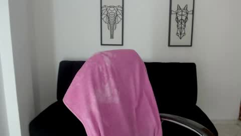 KARLYE online show from 01/30/25, 06:24