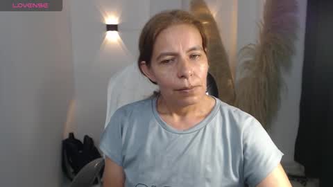 Snapshot of karlye_hot chatting on 01/14/26, 05:02 KARLYE online show from 01/14/26, 05:02