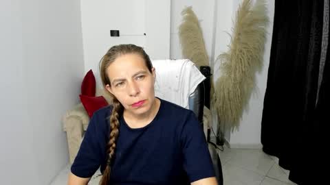 Snapshot of karlye_hot chatting on 03/15/26, 03:56 KARLYE online show from 03/15/26, 03:56