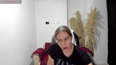KARLYE online show from 06/17/26, 02:58