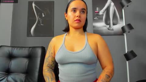   online show from 10/11/25, 07:01