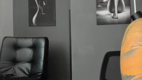   online show from 11/07/25, 04:40