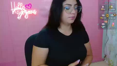 Snapshot of karol_09 chatting on 09/19/25, 11:27 karol 09 online show from 09/19/25, 11:27