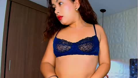 karol dl online show from 11/06/25, 10:54