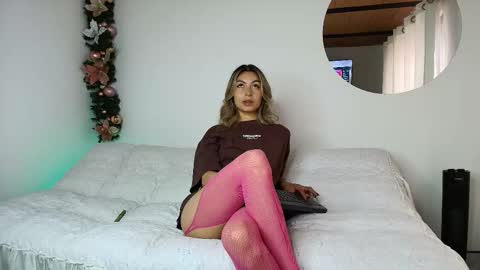 karol_goode online show from 12/05/25, 06:59