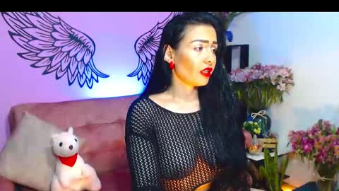 Snapshot of karol_kennedy chatting on 10/04/25, 07:06 Karol Kenedy online show from 10/04/25, 07:06