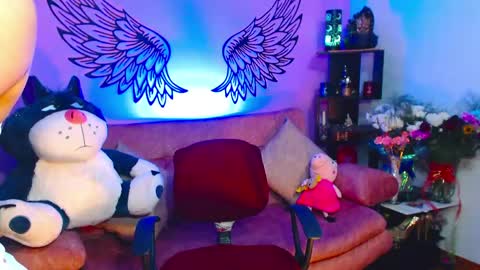 Snapshot of karol_kennedy chatting on 05/19/26, 06:53 Karol Kenedy online show from 05/19/26, 06:53