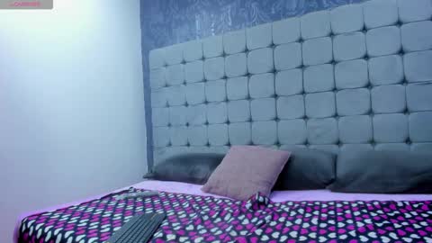 Karol online show from 12/01/25, 03:06