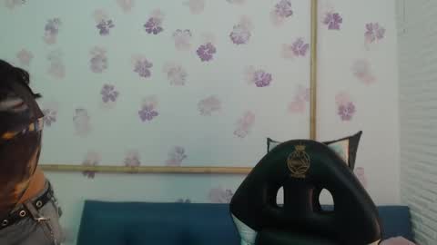 Snapshot of karol_prescot chatting on 04/29/26, 02:10 Karol online show from 04/29/26, 02:10