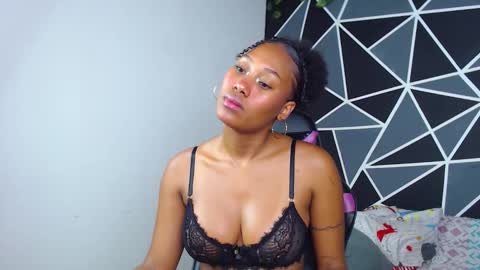 Snapshot of karol_the_warrior chatting on 10/11/25, 07:12 Karol  online show from 10/11/25, 07:12